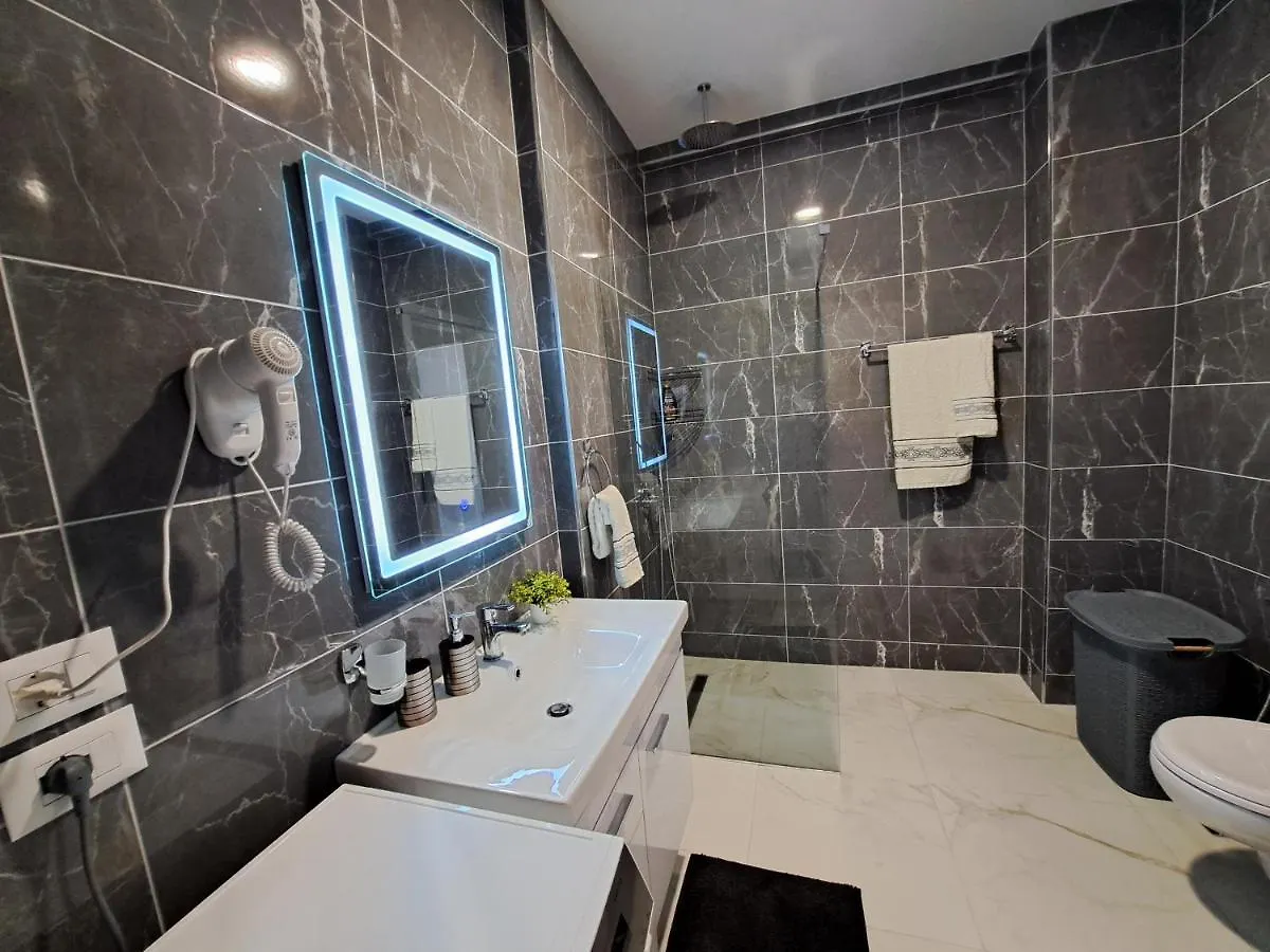 Mamani Apartments Saranda
