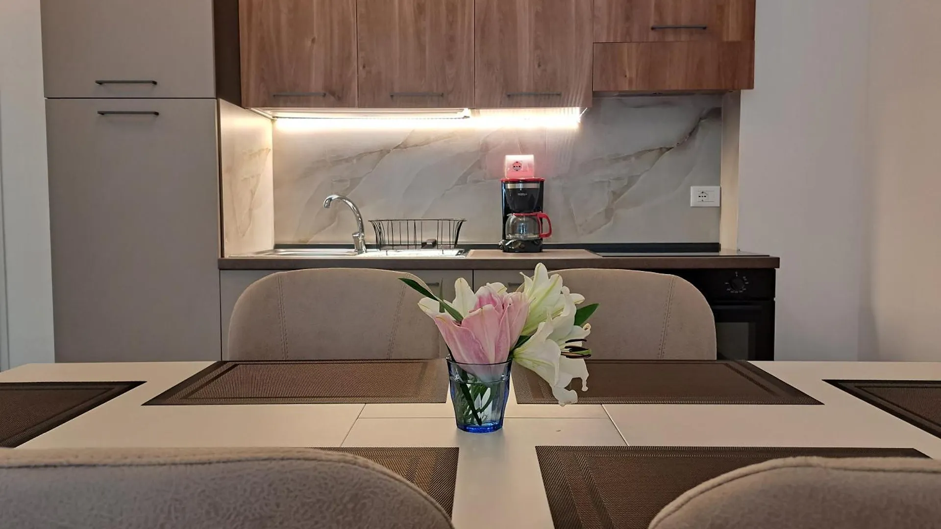 Mamani Apartments Saranda 알바니아